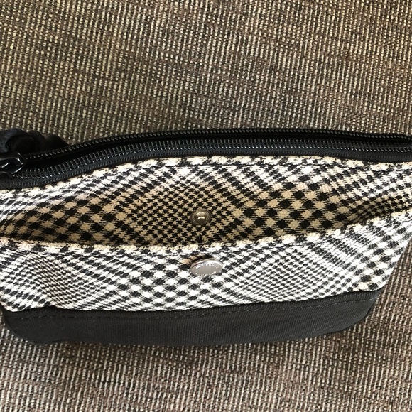 NWT Lands End Small Canvas Zipper Pouch/Wristlet - Picture 4 of 7